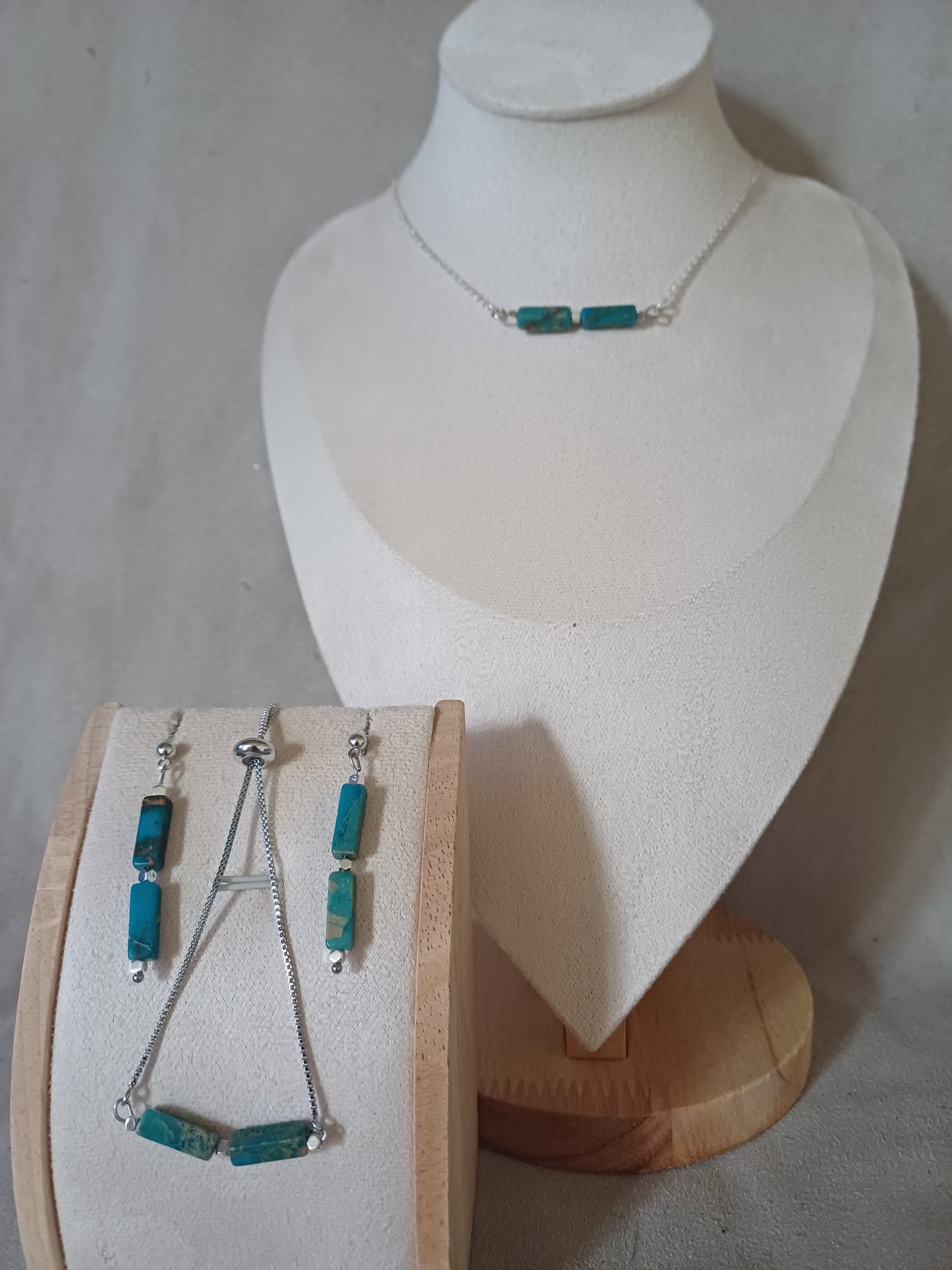 Parure couleur argent façon turquoise