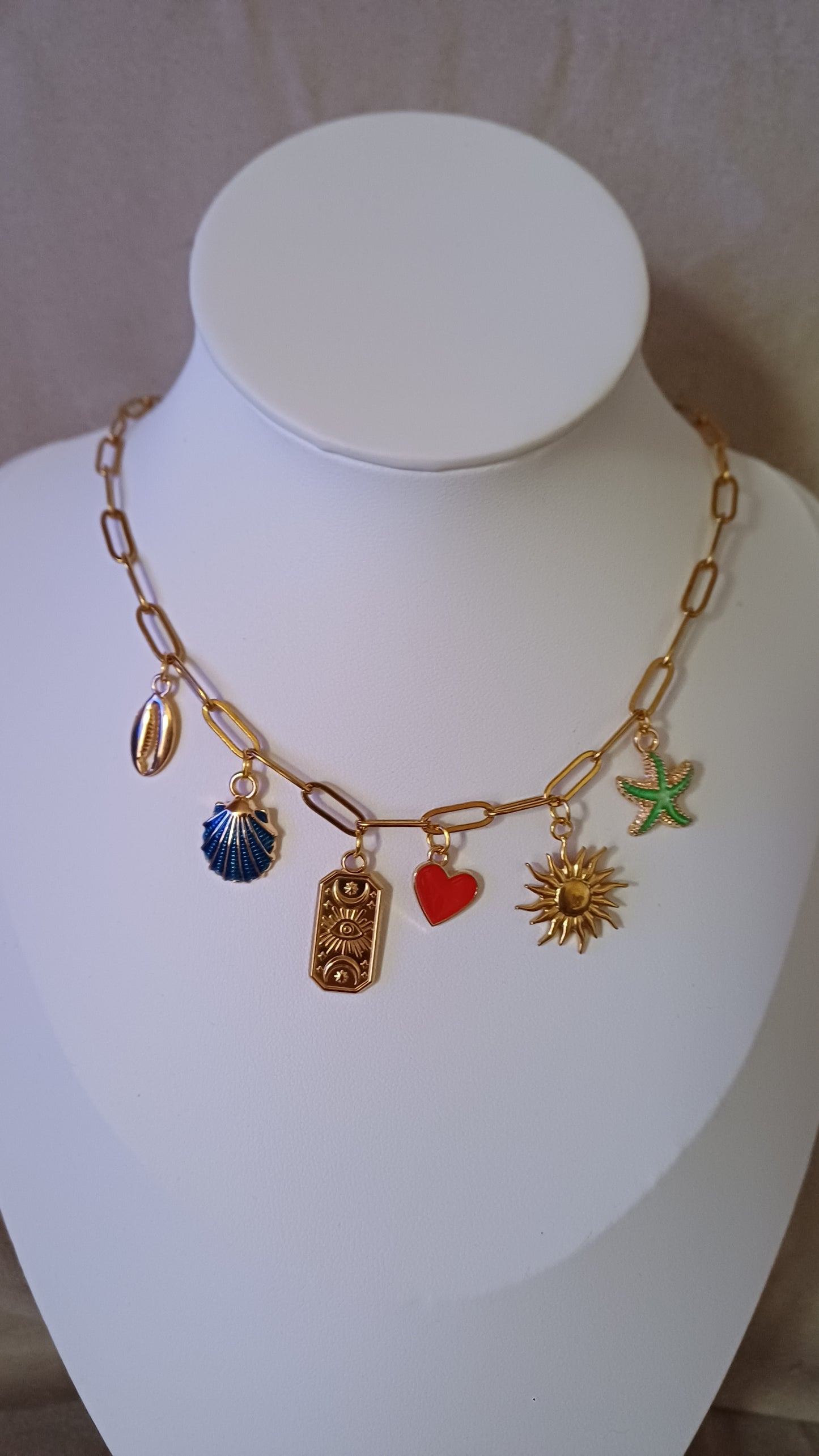 Collier tendance larges maillons multi pendentifs