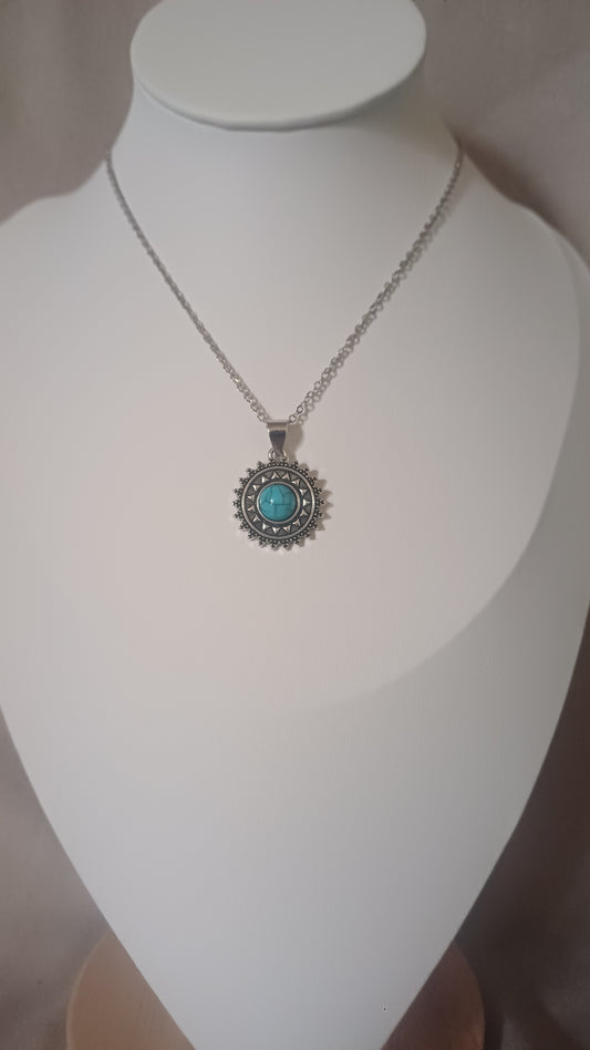 Collier ethnique et boheme façon argent et turquoise